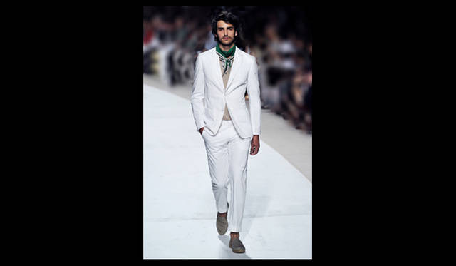 01_hermes <strong>HERMÈS|エルメス</strong> PHOTO:JEAN-FRANCOIS JOSE