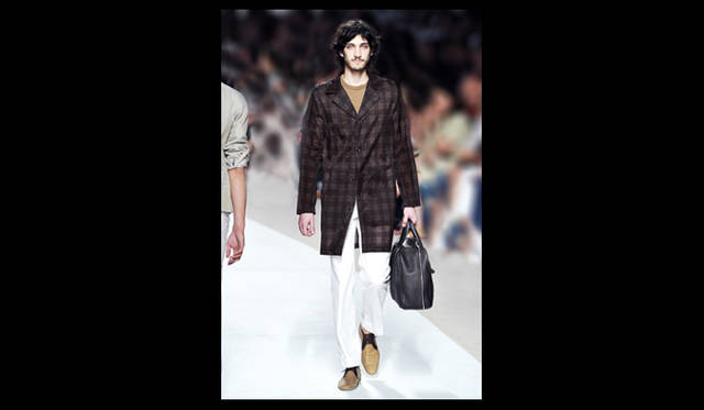 03_hermes <strong>HERMÈS|エルメス</strong> PHOTO:JEAN-FRANCOIS JOSE