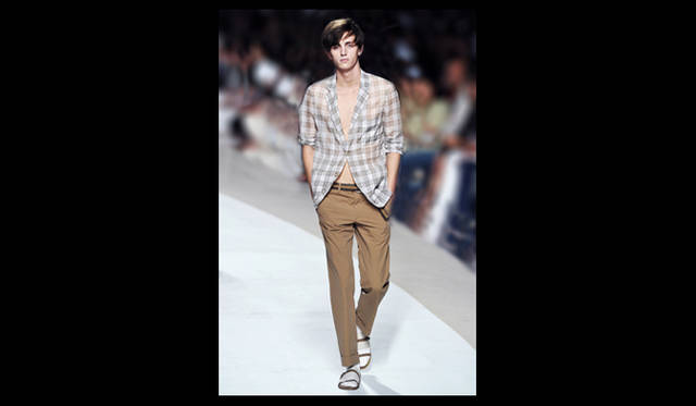 04_hermes <strong>HERMÈS|エルメス</strong> PHOTO:JEAN-FRANCOIS JOSE