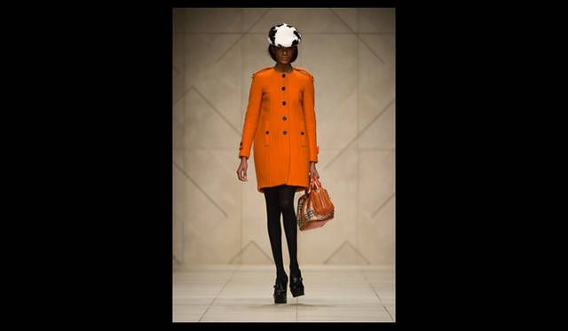 <strong>BURBERRY PRORSUM｜バーバリー プローサム</strong> 2011年秋冬コレクション速報 ©BURBERRY