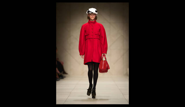 <strong>BURBERRY PRORSUM｜バーバリー プローサム</strong> 2011年秋冬コレクション速報 ©BURBERRY