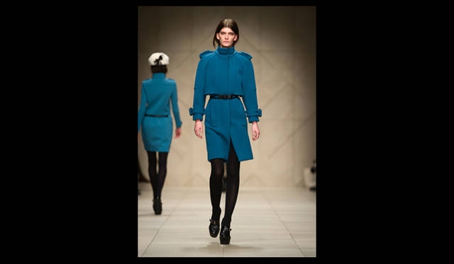 <strong>BURBERRY PRORSUM｜バーバリー プローサム</strong> 2011年秋冬コレクション速報 ©BURBERRY