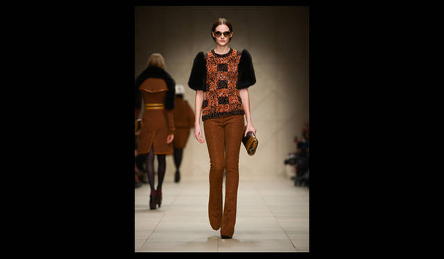 <strong>BURBERRY PRORSUM｜バーバリー プローサム</strong> 2011年秋冬コレクション速報 ©BURBERRY