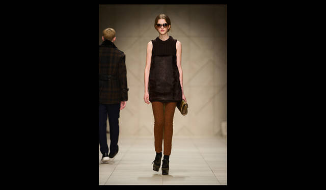 <strong>BURBERRY PRORSUM｜バーバリー プローサム</strong> 2011年秋冬コレクション速報 ©BURBERRY
