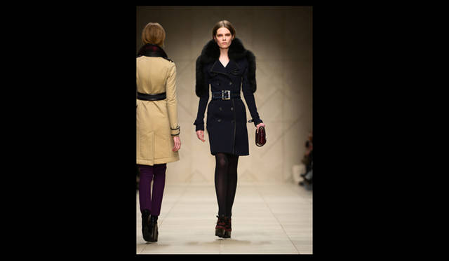 <strong>BURBERRY PRORSUM｜バーバリー プローサム</strong> 2011年秋冬コレクション速報 ©BURBERRY