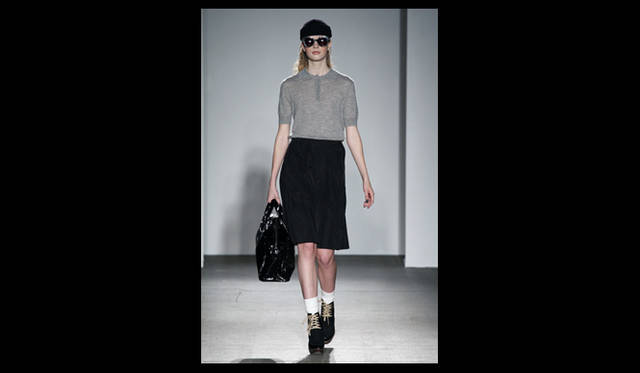 <strong>KAREN WALKER｜カレン ウォーカー</strong> 2011年秋冬コレクション速報　