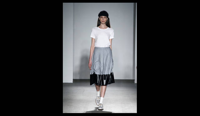 <strong>KAREN WALKER｜カレン ウォーカー</strong> 2011年秋冬コレクション速報　