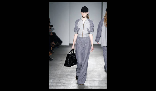 <strong>KAREN WALKER｜カレン ウォーカー</strong> 2011年秋冬コレクション速報　