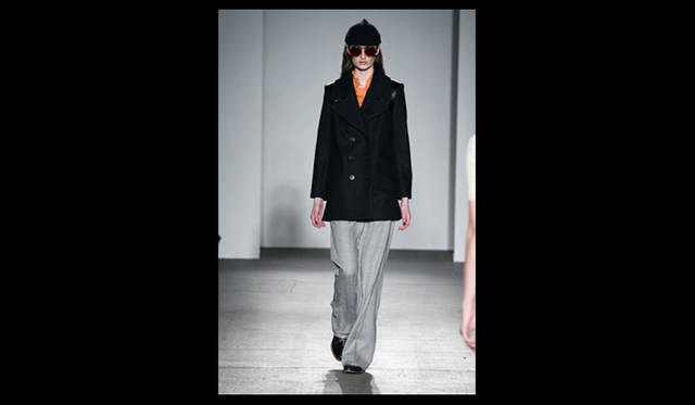 <strong>KAREN WALKER｜カレン ウォーカー</strong> 2011年秋冬コレクション速報　