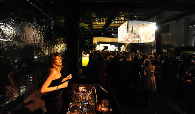 <strong>BVLGARI│ブルガリ</strong> 約1000人ものゲストで賑わう会場のようす。©GUINDANI