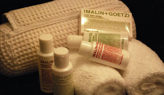 <strong>Rock My World !｜いま、旬な英国へ｜ホテル－アーチ・ロンドン</strong>　ニューヨークのMalin＋Goetzのアメニティ。