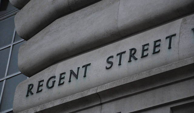 <strong>Rock My World !｜いま、旬な英国へ｜レジャー－リージェント・ストリート・ウォーキング・ツアー</strong>　http://www.regentstreetonline.com/