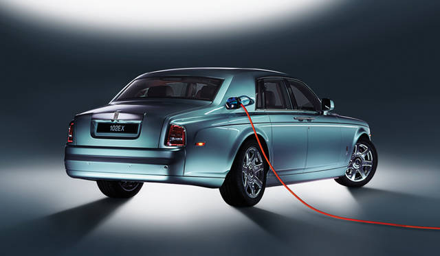 <strong>ROLLS-ROYCE 102EX｜ロールス・ロイス 102EX</strong>