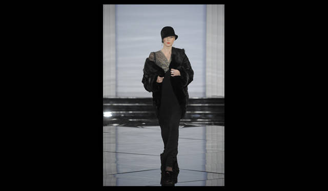 <strong>RALPH LAUREN COLLECTION｜ラルフ ローレン コレクション</strong> 2011年秋冬コレクション速報　