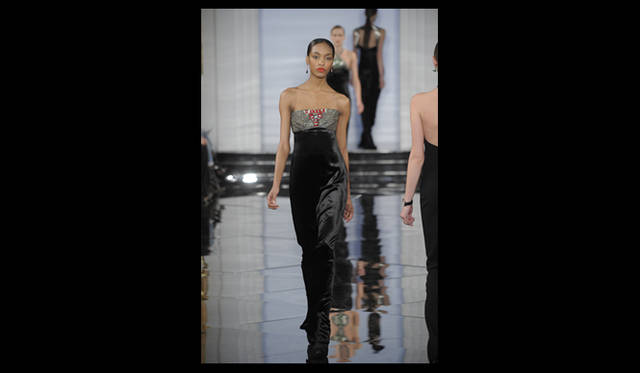 <strong>RALPH LAUREN COLLECTION｜ラルフ ローレン コレクション</strong> 2011年秋冬コレクション速報　