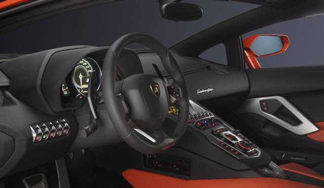 <strong>Lamborghini Aventador｜ランボルギーニ アヴェンタドール</strong>