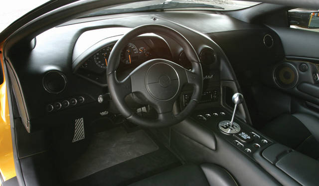 <strong>Lamborghini Murciélago｜ランボルギーニ ムルシエラゴ</strong>