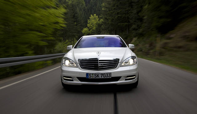 <strong>Mercedes-Benz S400 HYBRID｜メルセデス・ベンツ S400 ハイブリッド</strong>