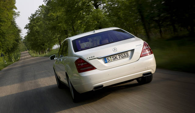 <strong>Mercedes-Benz S400 HYBRID｜メルセデス・ベンツ S400 ハイブリッド</strong>