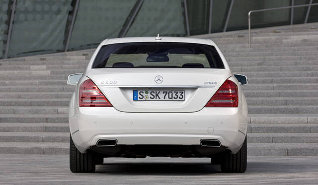<strong>Mercedes-Benz S400 HYBRID｜メルセデス・ベンツ S400 ハイブリッド</strong>