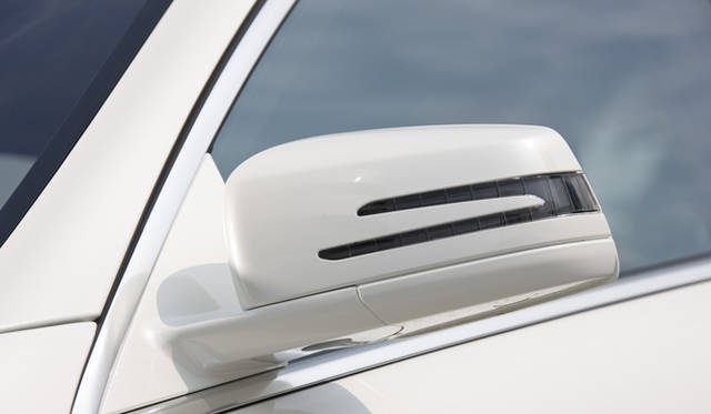 <strong>Mercedes-Benz S400 HYBRID｜メルセデス・ベンツ S400 ハイブリッド</strong>