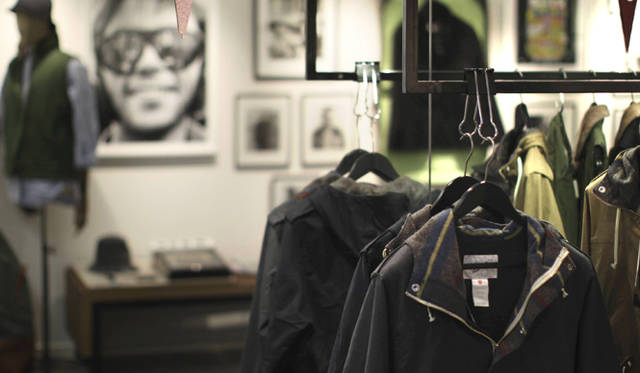 <strong>GARBSTORE｜ガーブストア</strong>　別注G-SHOCK、rumorsエクスクルーシヴ発売！<br />ロンドン・ポートベロー地区にある「GARBSTORE」旗艦店