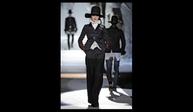 <strong>DSQUARED²｜ディースクエアード</strong> 　2011年秋冬コレクション速報　