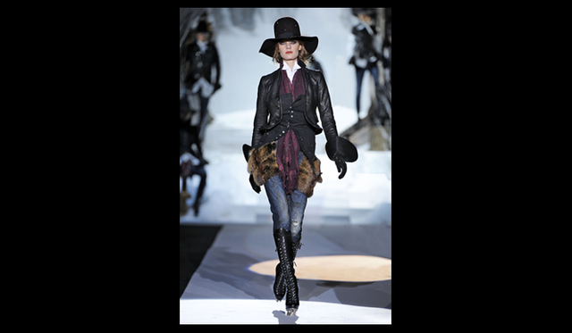 <strong>DSQUARED²｜ディースクエアード</strong>　 2011年秋冬コレクション速報　