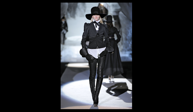 <strong>DSQUARED²｜ディースクエアード</strong>　 2011年秋冬コレクション速報　