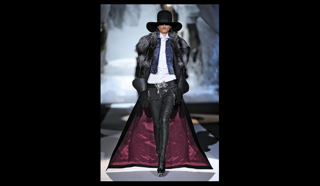 <strong>DSQUARED²｜ディースクエアード</strong>　 2011年秋冬コレクション速報　