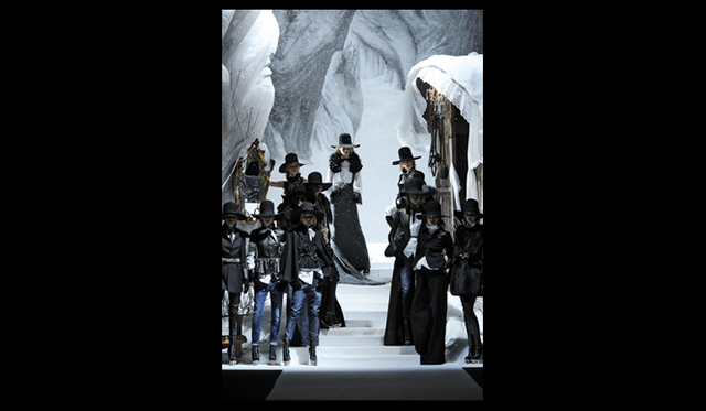 <strong>DSQUARED²｜ディースクエアード</strong>　 2011年秋冬コレクション速報　