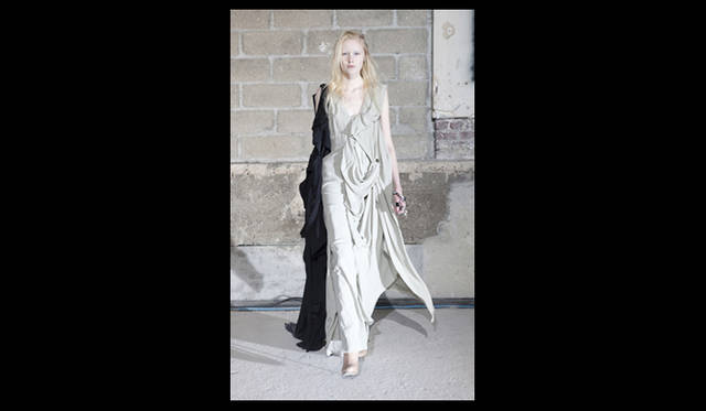 <strong>MAISON MARTIN MARGIELA｜メゾン マルタン マルジェラ</strong> 2011年秋冬コレクション速報　