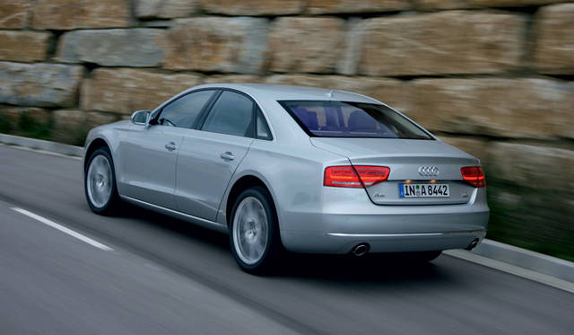<strong>Audi A8｜アウディ A8</strong>