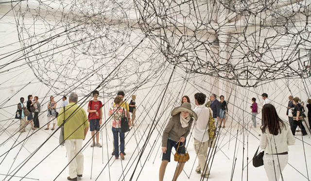 <strong>HERMÈS｜エルメス</strong>　 「クラウド・シティ」トマス・サラセーノ展　©Tomas Saraceno