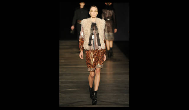 <strong>ETRO｜エトロ</strong> 　2011年秋冬コレクション速報