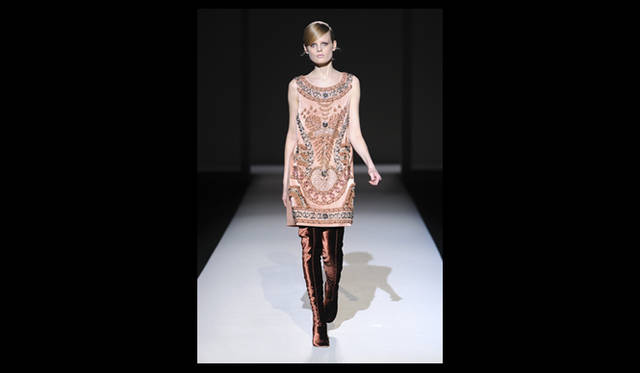 665_alberta_ferretti_14 <strong>ALBERTA FERRETTI|アルベルタ フェレッティ</strong>  2011年秋冬コレクション速報