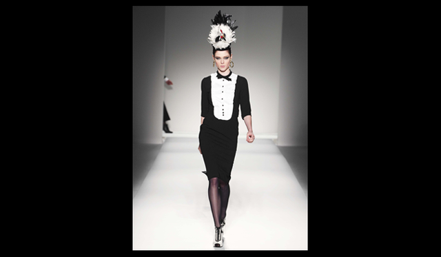 <strong>MOSCHINO｜モスキーノ</strong>  2011年秋冬コレクション速報