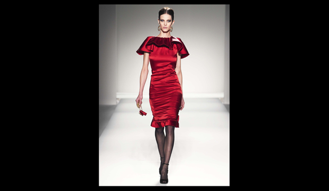 <strong>MOSCHINO｜モスキーノ</strong>  2011年秋冬コレクション速報