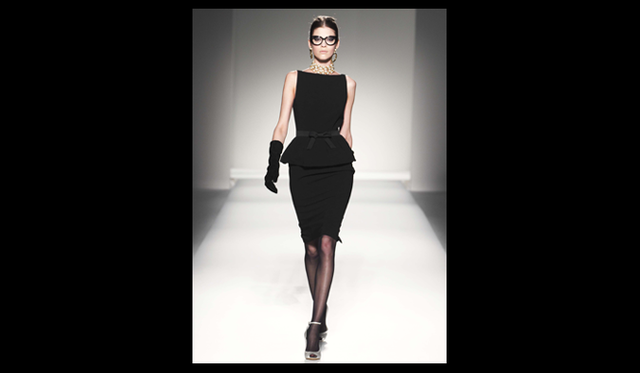 <strong>MOSCHINO｜モスキーノ</strong>  2011年秋冬コレクション速報