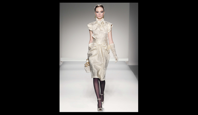 <strong>MOSCHINO｜モスキーノ</strong>  2011年秋冬コレクション速報