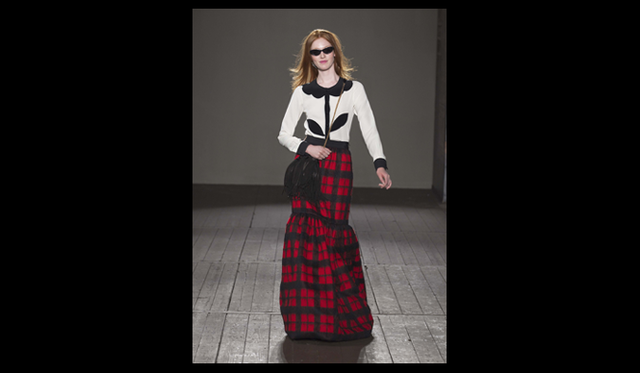 <strong>MOSCHINO CHEAP&CHIC｜モスキーノ チープ＆シック</strong>　 2011年秋冬コレクション速報