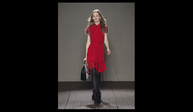 <strong>MOSCHINO CHEAP&CHIC｜モスキーノ チープ＆シック</strong> 　2011年秋冬コレクション速報