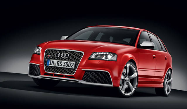 <strong>AUDI RS3｜アウディ RS3</strong>