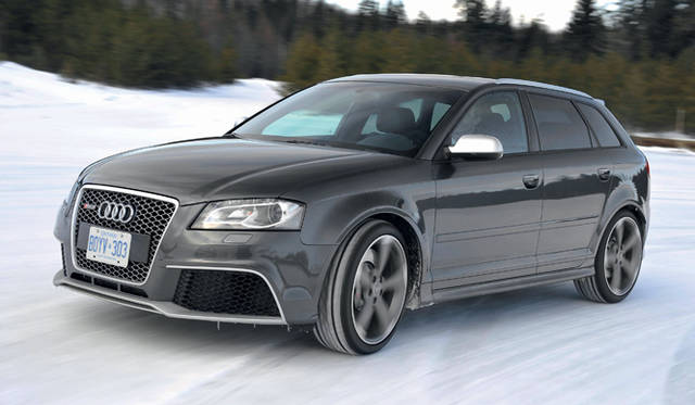 <strong>AUDI RS3｜アウディ RS3</strong>