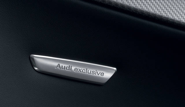 <strong>AUDI RS3｜アウディ RS3</strong>