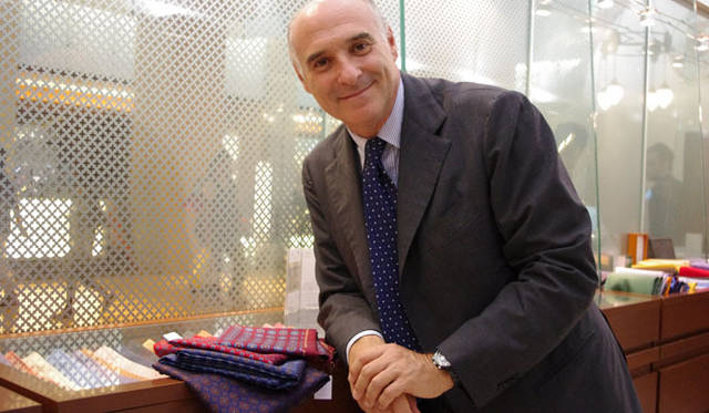 <strong>E.MARINELLA NAPOLI｜マリネッラ</strong>　マリネッラ ネクタイオーダー会　3代目当主のマウリッツィオ・マリネッラ氏。