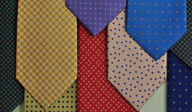 <strong>E.MARINELLA NAPOLI｜マリネッラ</strong>　マリネッラ ネクタイオーダー会　本国のイタリアでは、政財界やその他各方面のVIPが顧客として名前を連ねている。