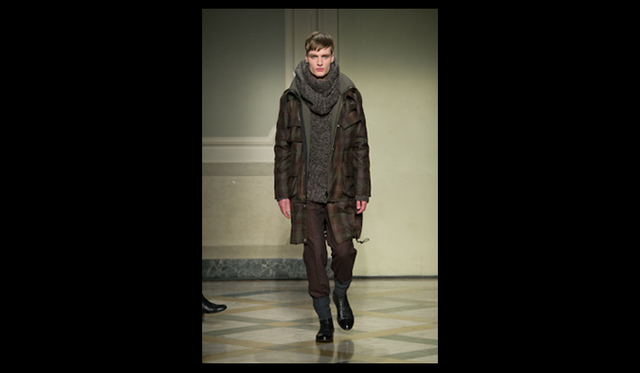 <strong>PRINGLE OF SCOTLAND｜プリングル・オブ・スコットランド</strong>