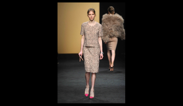 <strong>No21｜ヌメロ ヴェントゥーノ</strong> 2011年秋冬コレクション速報　