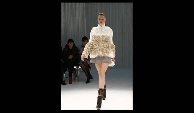 <strong>sacai｜サカイ</strong>  2011年秋冬コレクション速報　